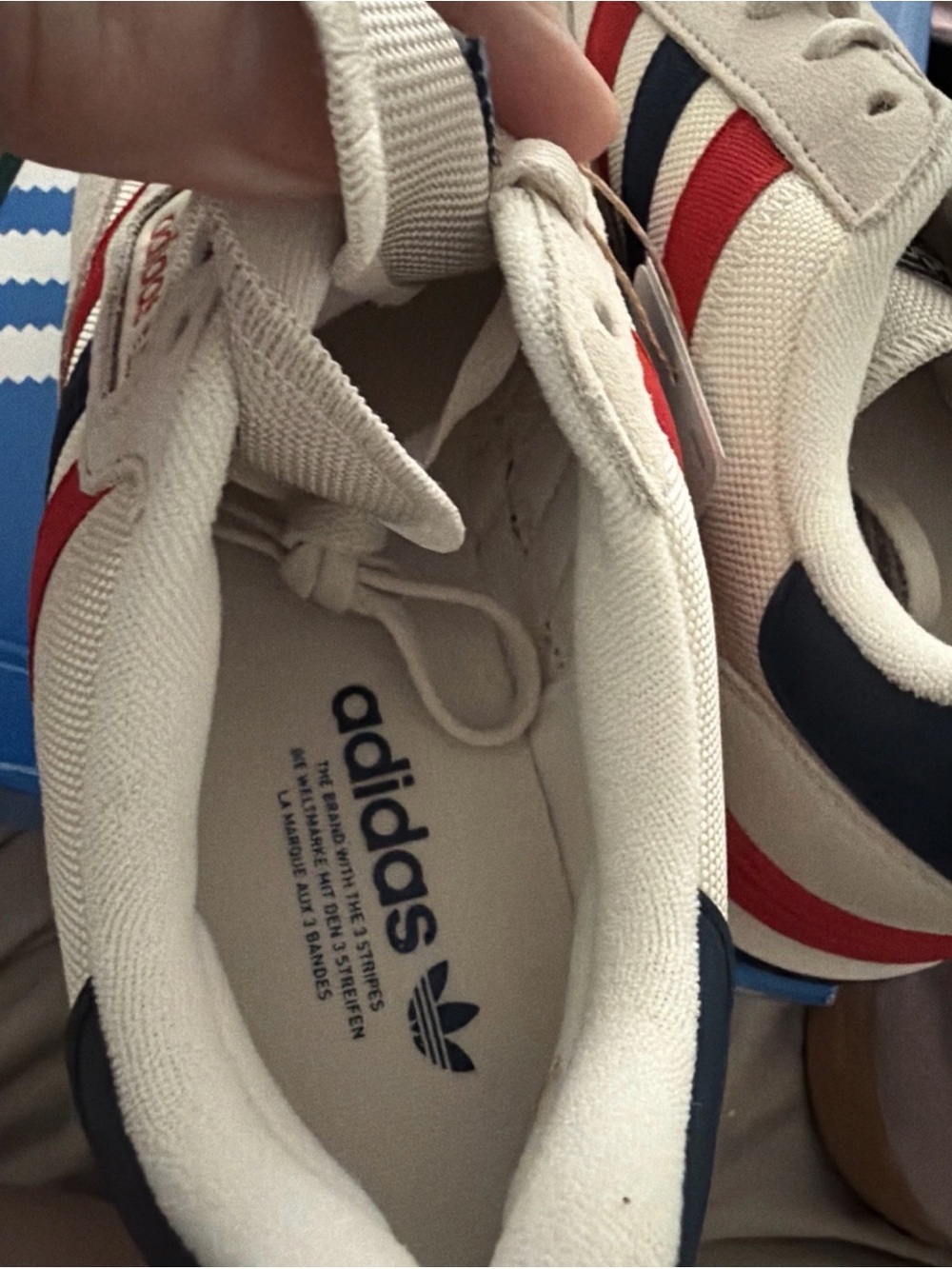 Adidas Treziod 2 Size 10 NIB Cream Red Blue Stripes - Picture 5 of 6